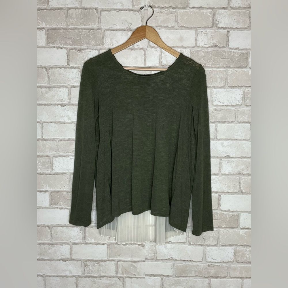 Anthropologie W5 Long Sleeve Olive Blouse Size M